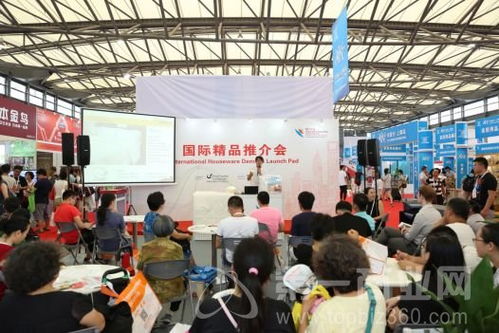 112屆百貨會(huì)論壇 共謀日用百貨行業(yè)發(fā)展方向